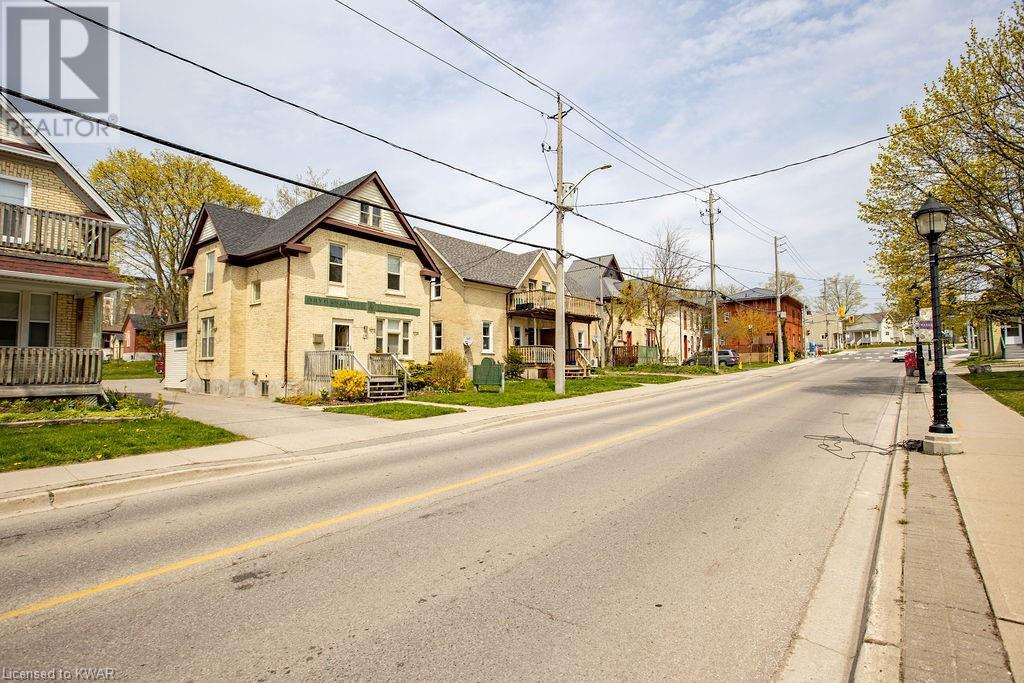 54 Cedar Street N, Kitchener, Ontario  N2H 2X1 - Photo 11 - 40105499